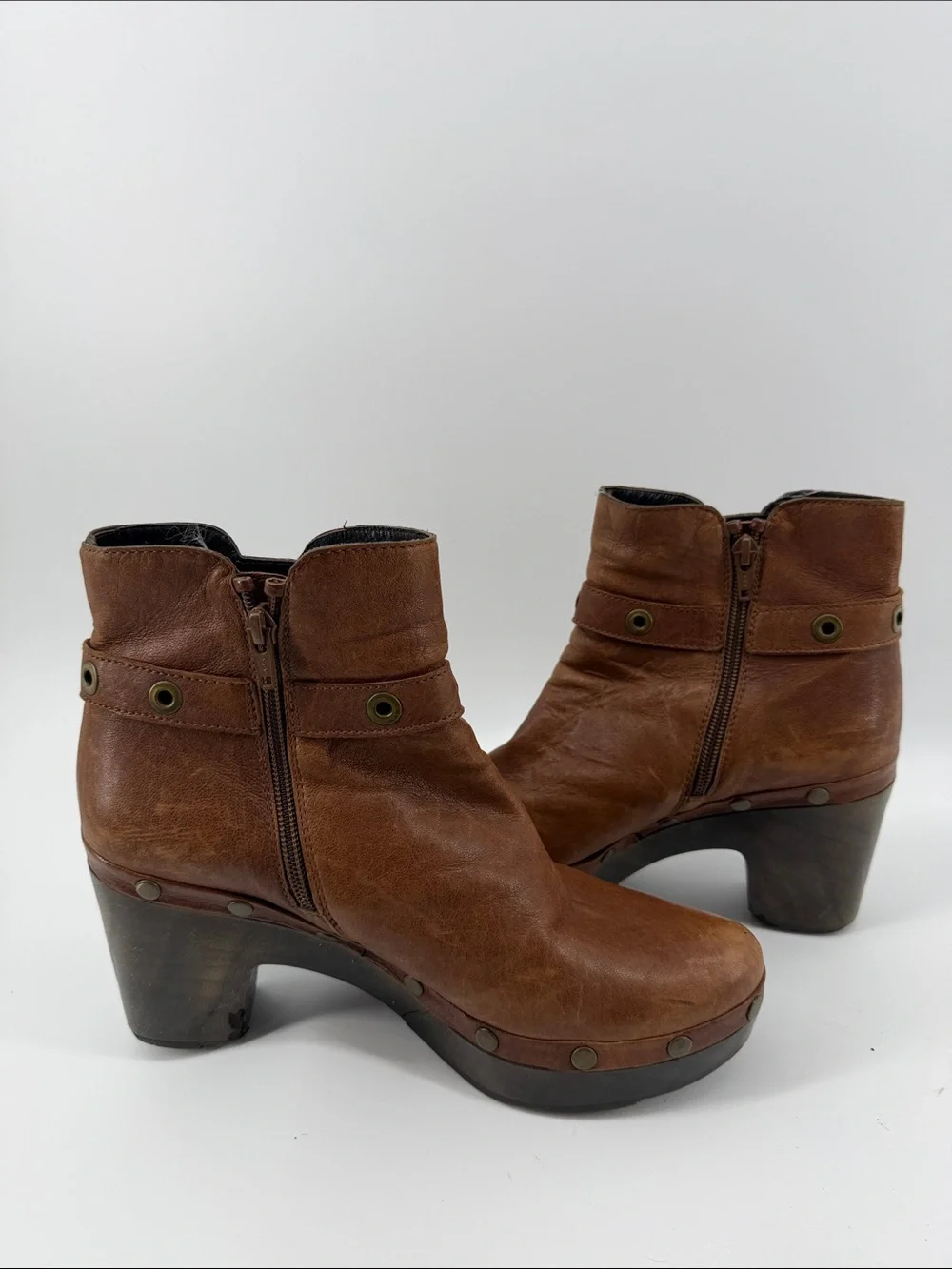 Stuart Weitzman Brown Leather Belted Clog Platform Moto Booties 10